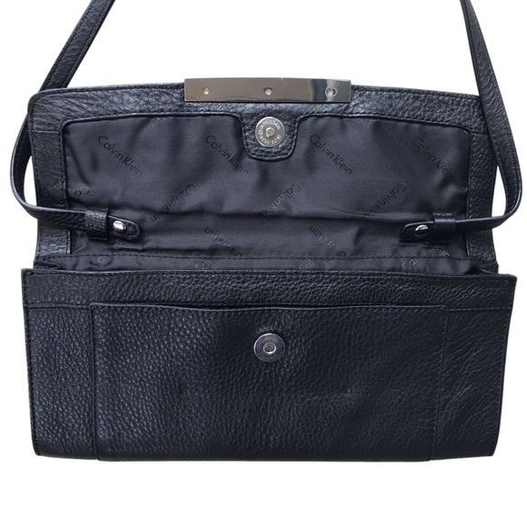 Calvin Klein Black Bag - Picture 10 of 16